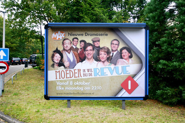 moeder, ik wil bij de revue